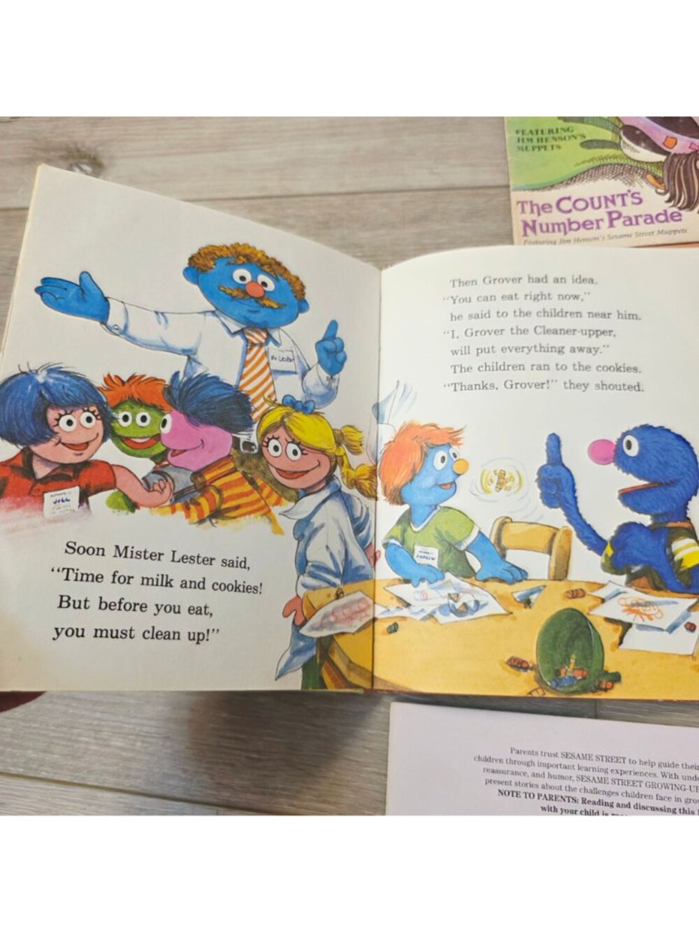 8 Vtg Golden Books HC PB Mix Sesame Street Books Christmas Grover Grouch Herry - Picture 13 of 16